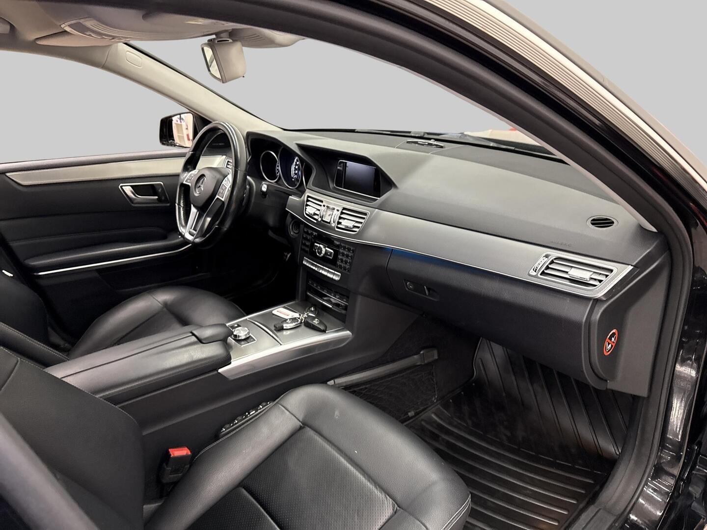 MERCEDES-BENZ E 2014