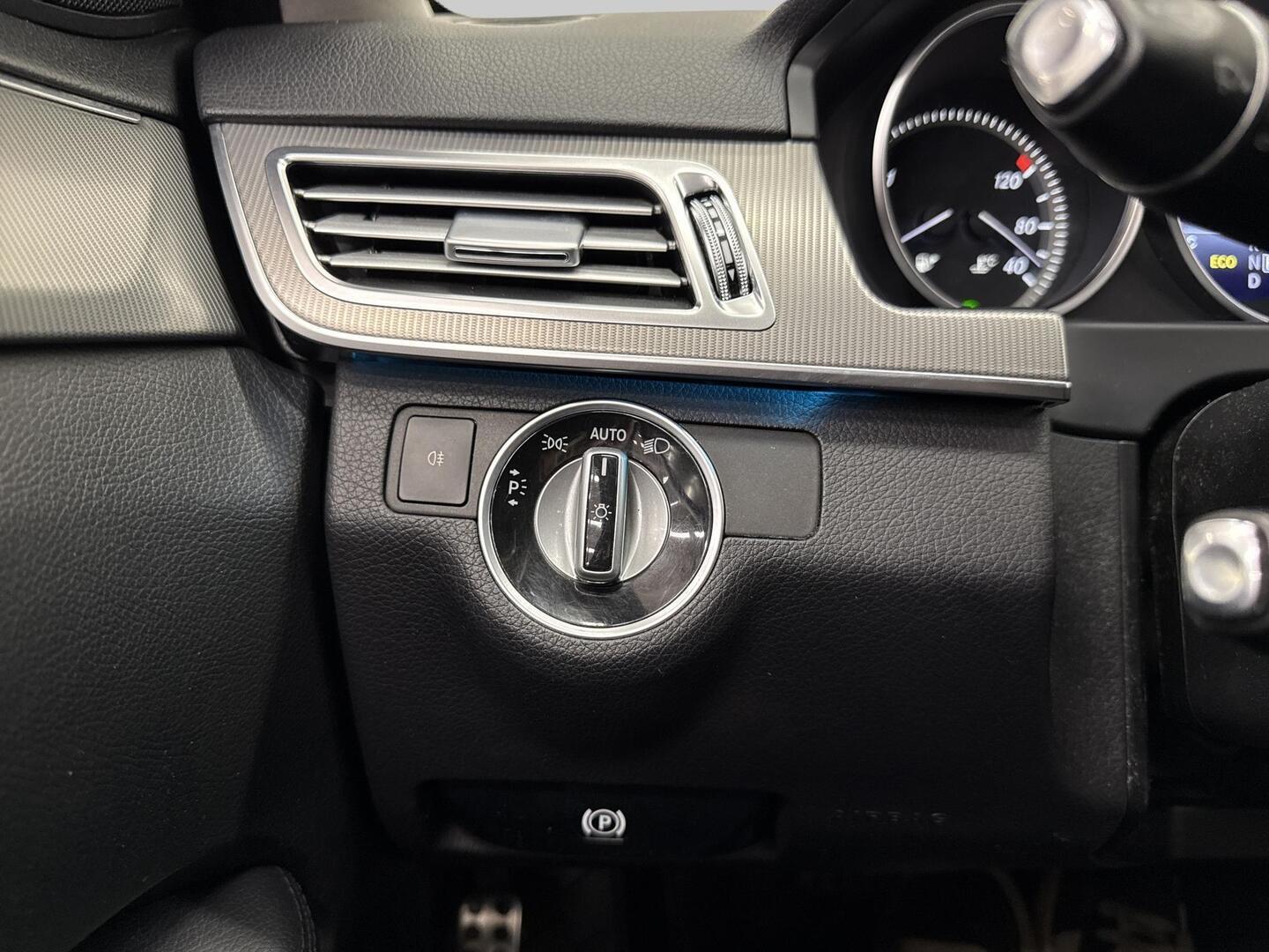 MERCEDES-BENZ E 2014