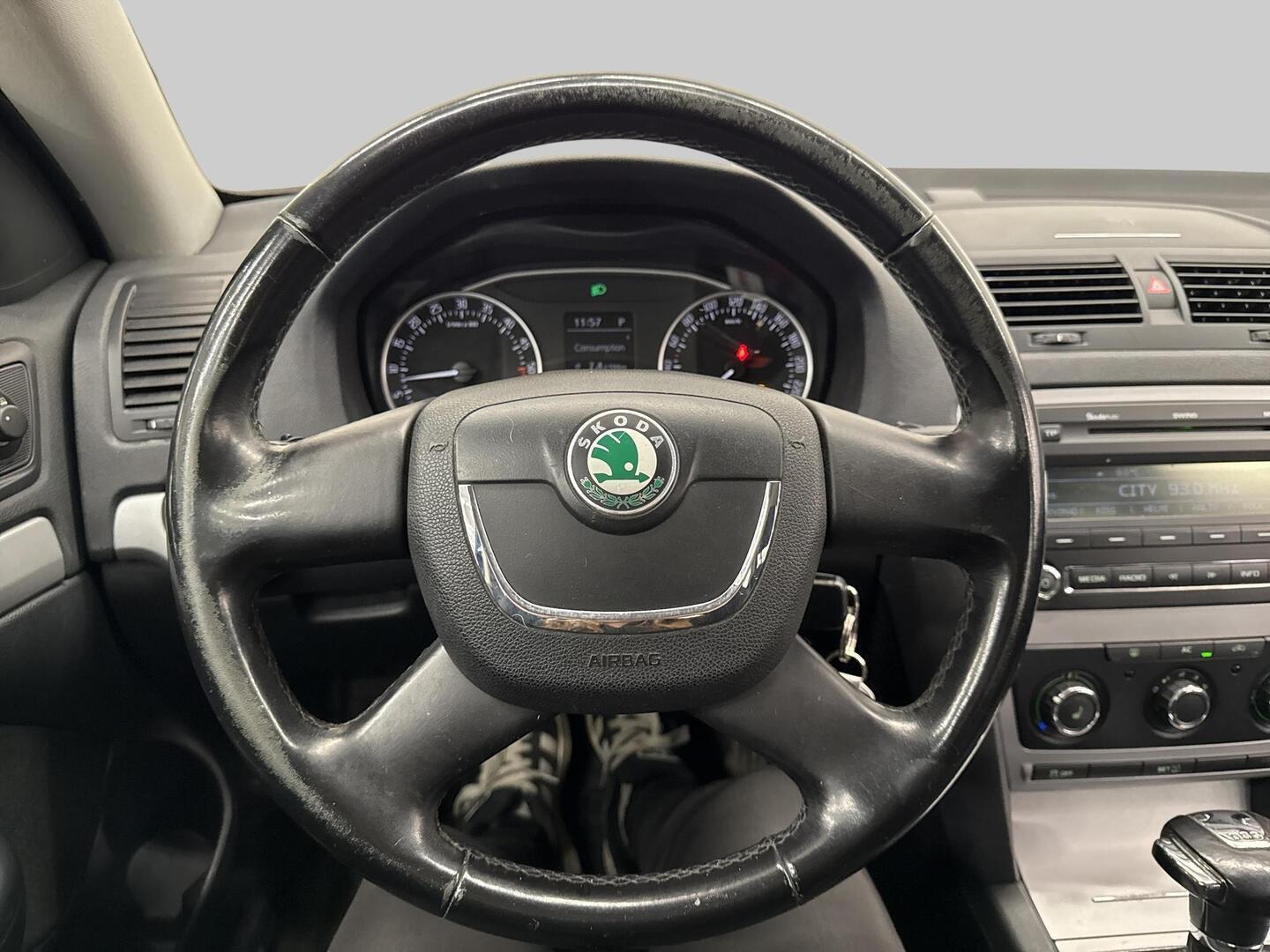 SKODA Octavia 2013