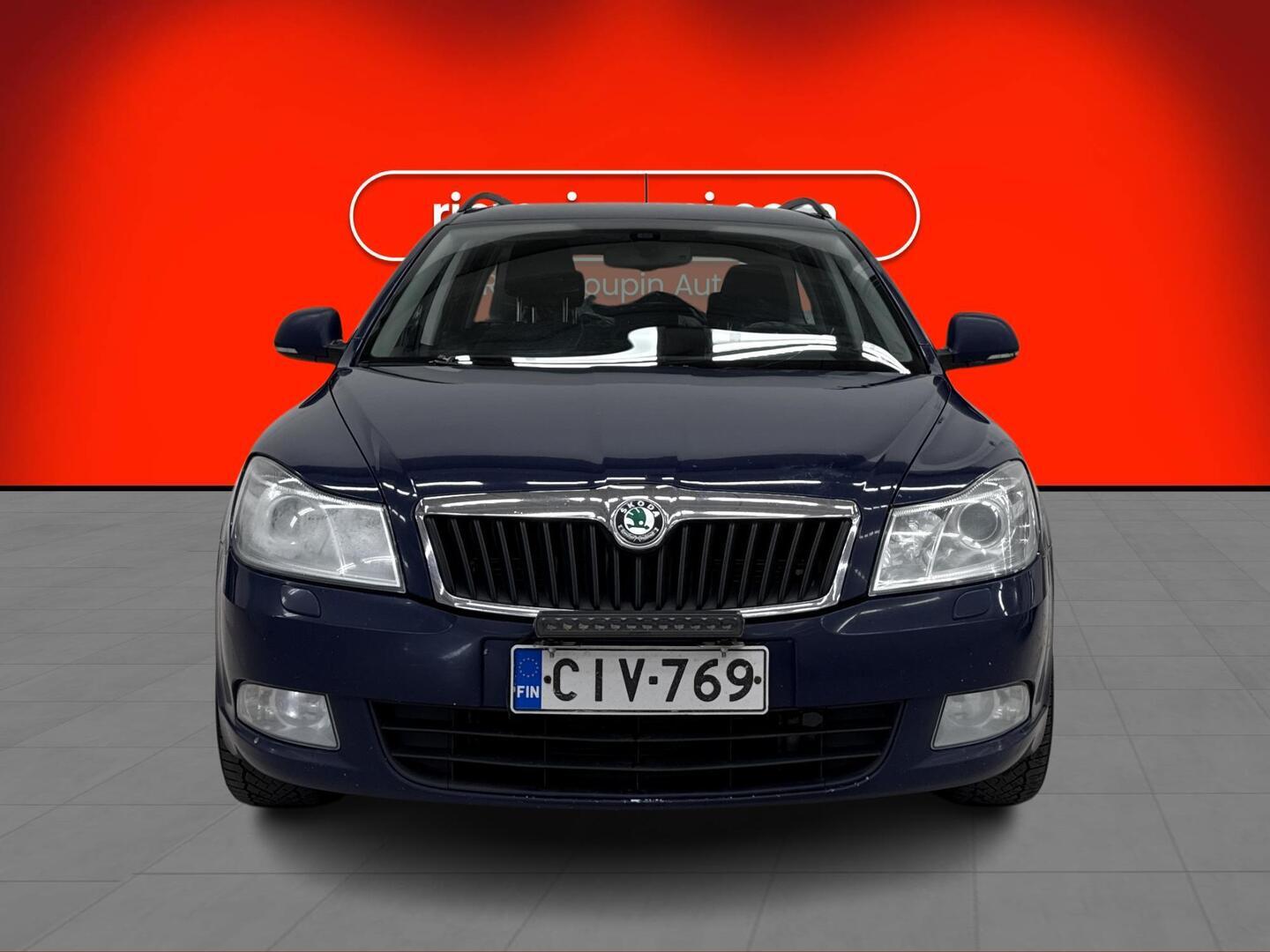 SKODA Octavia 2013