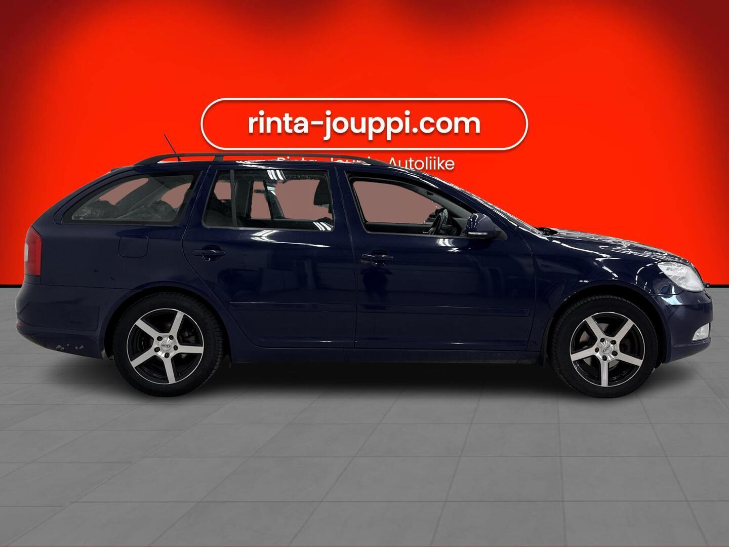 SKODA Octavia 2013