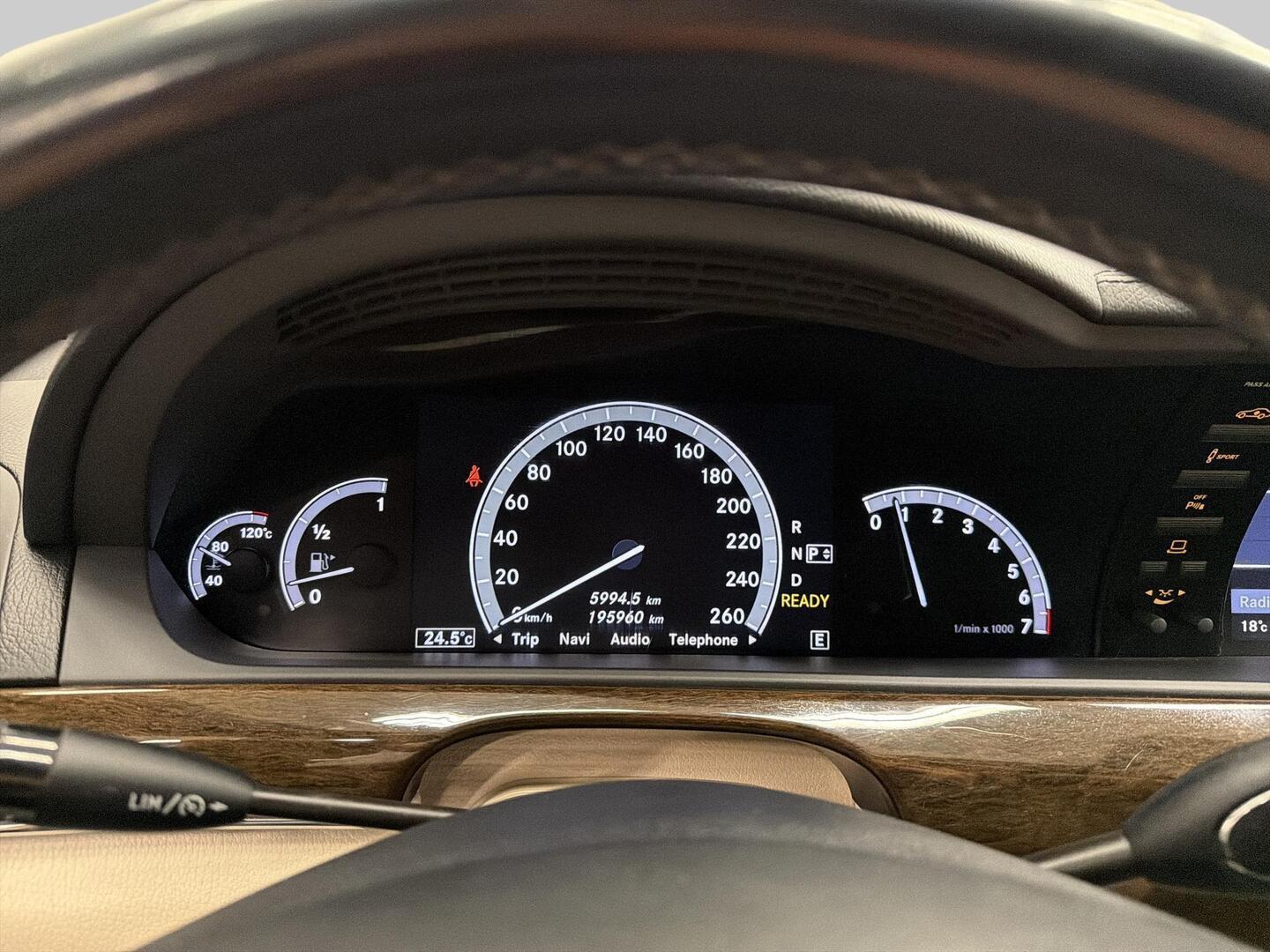 MERCEDES-BENZ S 2010
