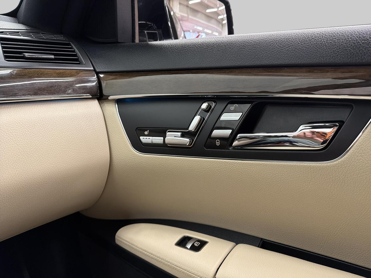 MERCEDES-BENZ S 2010