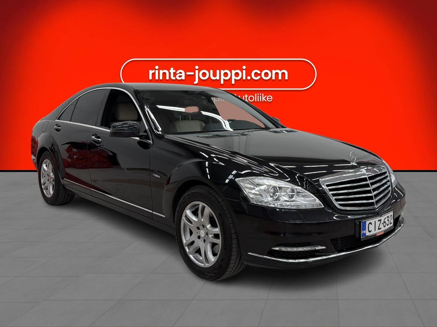 MERCEDES-BENZ S 2010