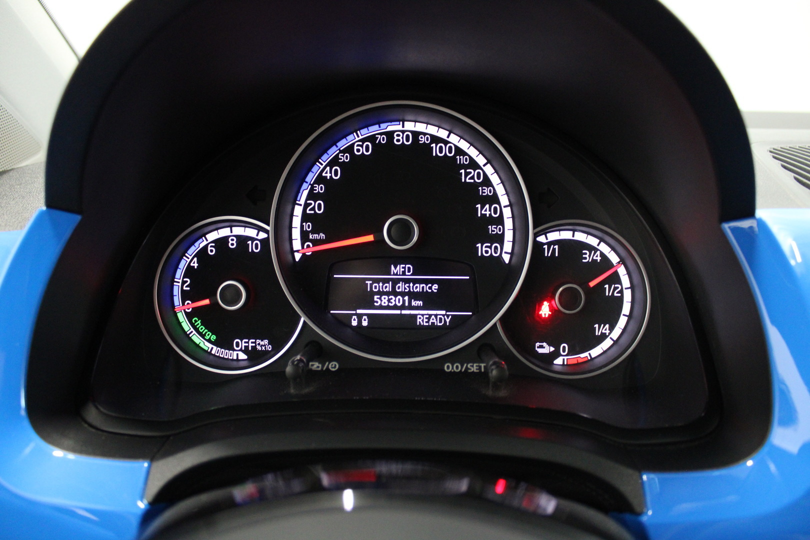 VOLKSWAGEN up! 2015