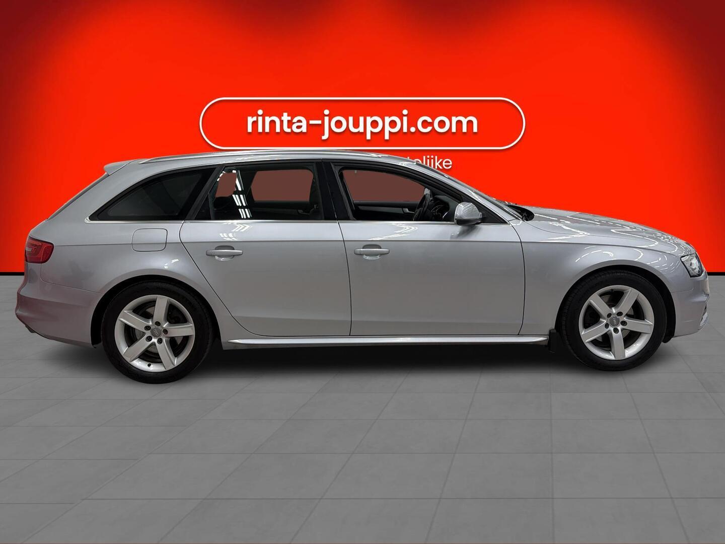 AUDI A4 2015