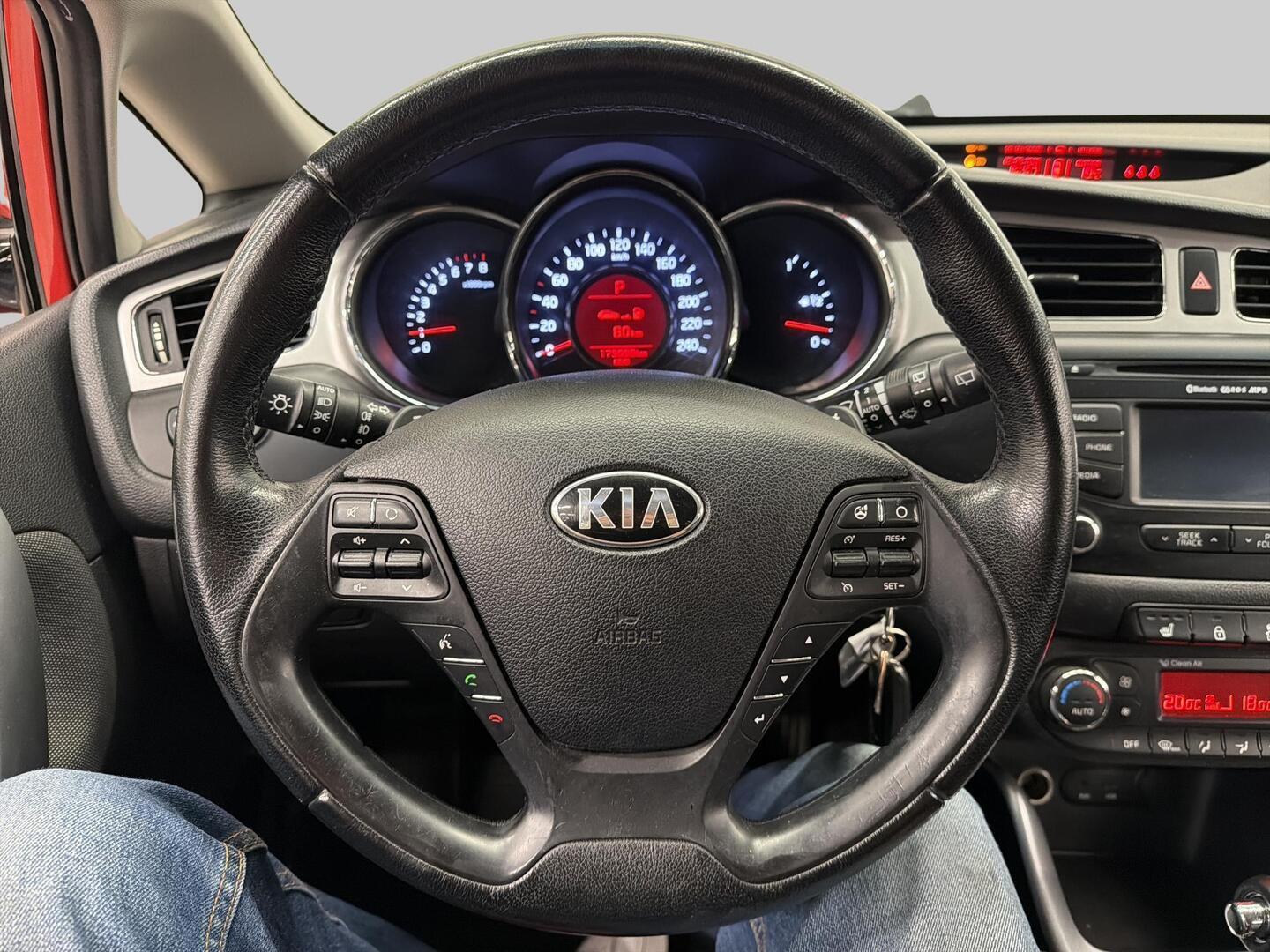 KIA cee'd 2015