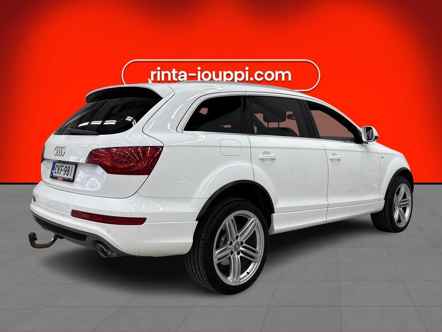 AUDI Q7 2011