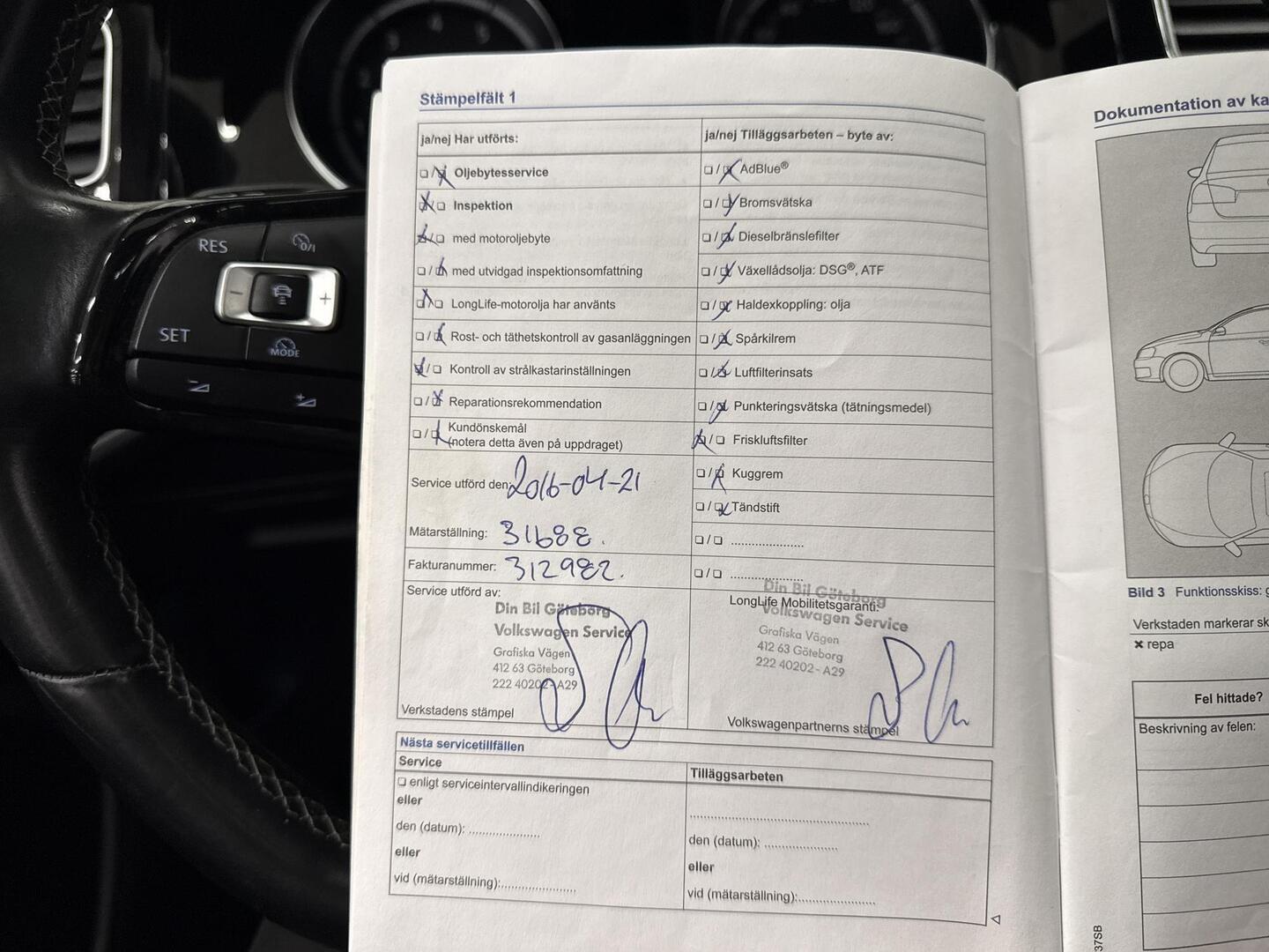 VOLKSWAGEN Golf 2015