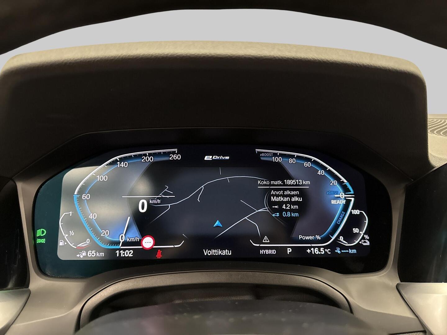 BMW 330 2019