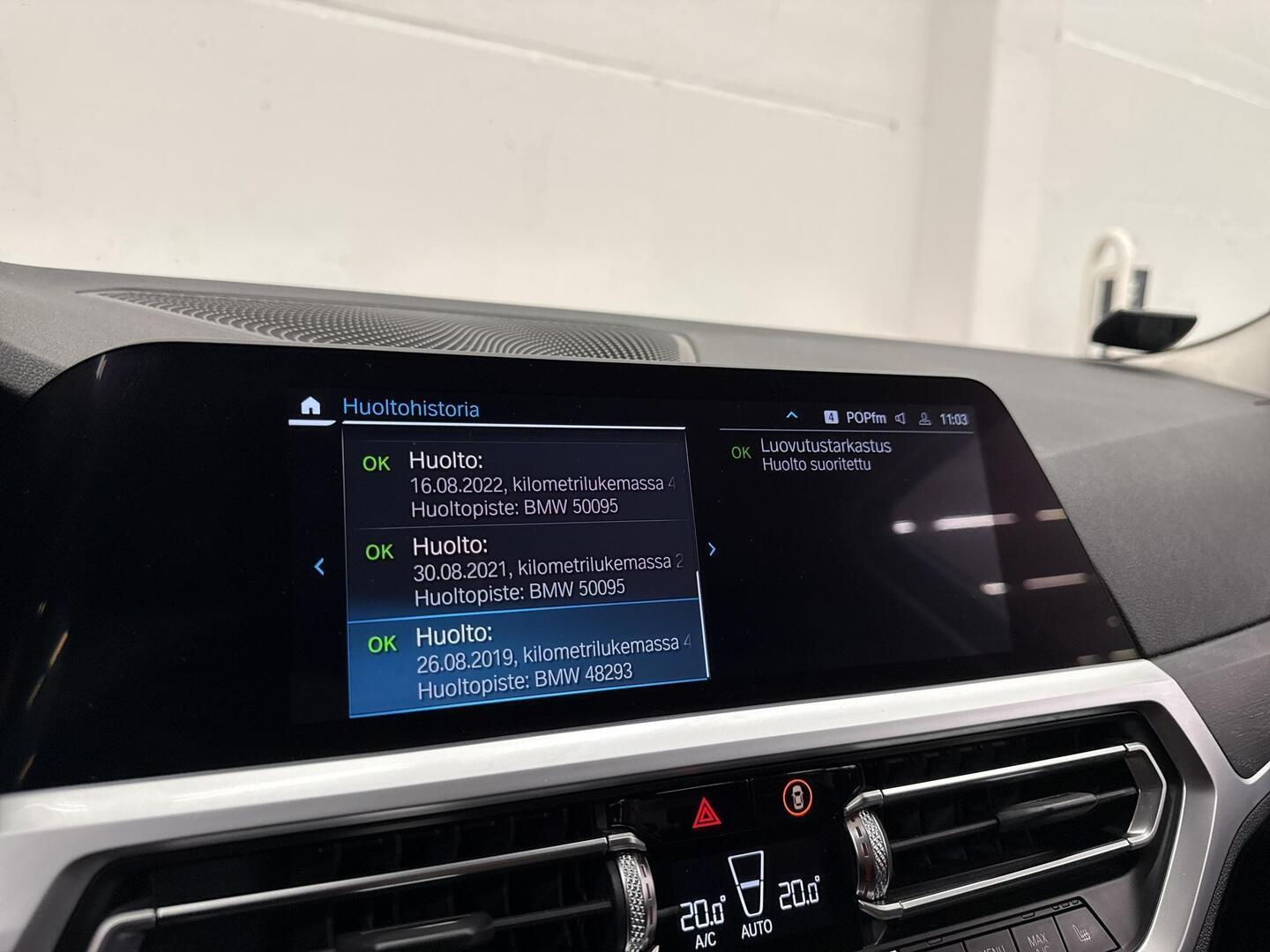 BMW 330 2019