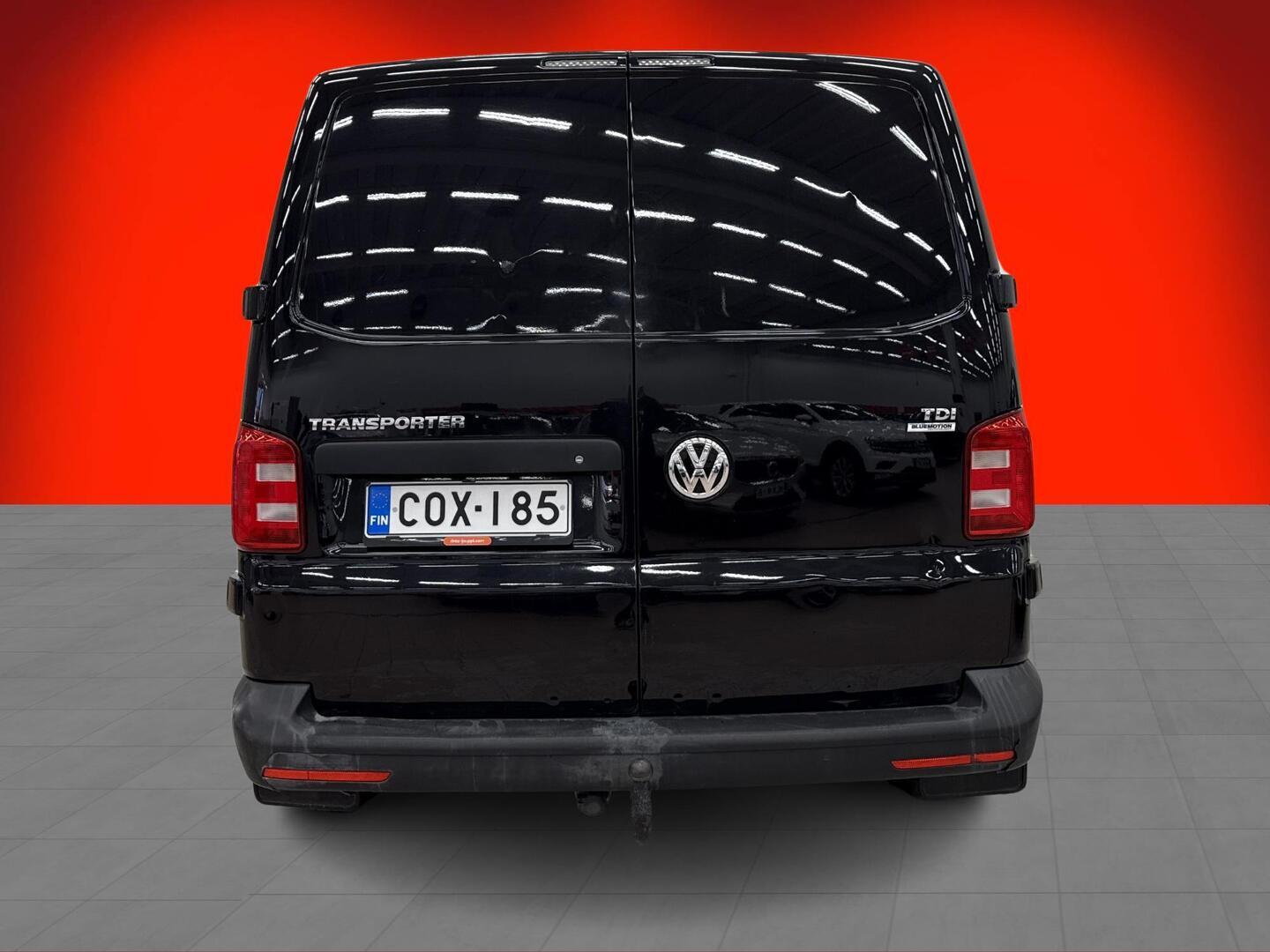 VOLKSWAGEN Transporter 2016