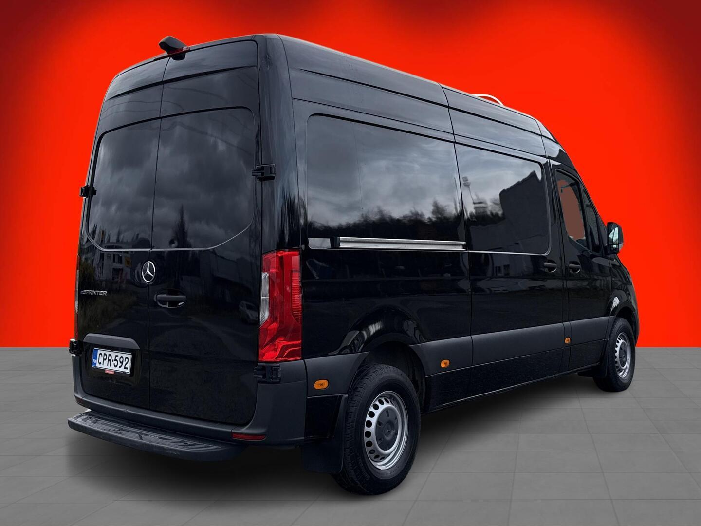 MERCEDES-BENZ Sprinter 2022