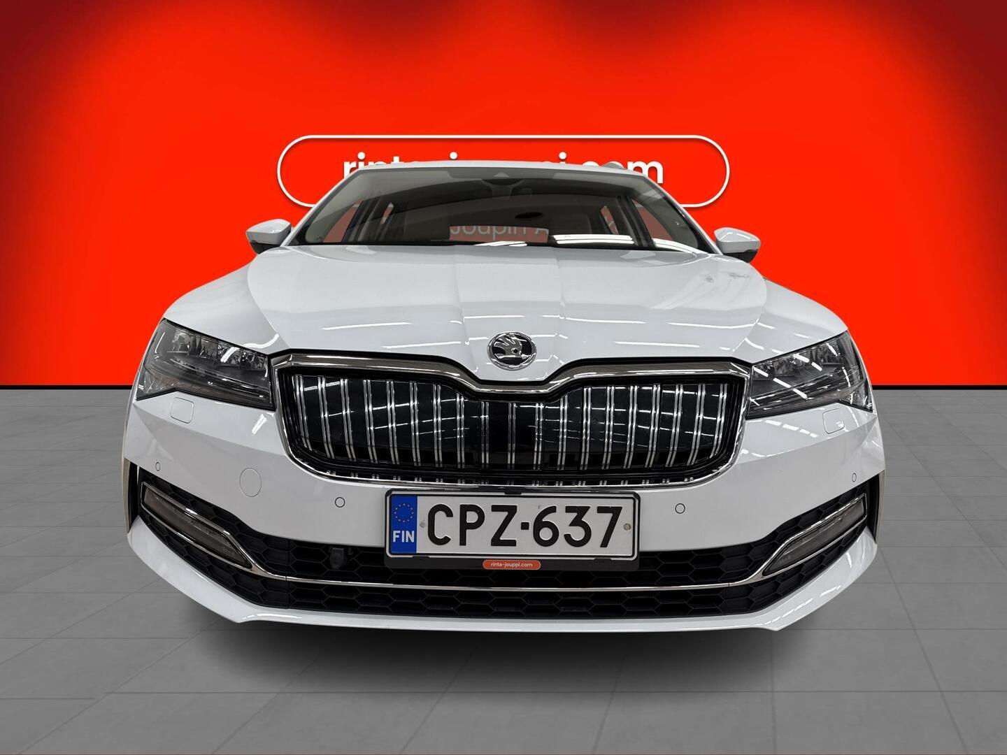 SKODA Superb 2022