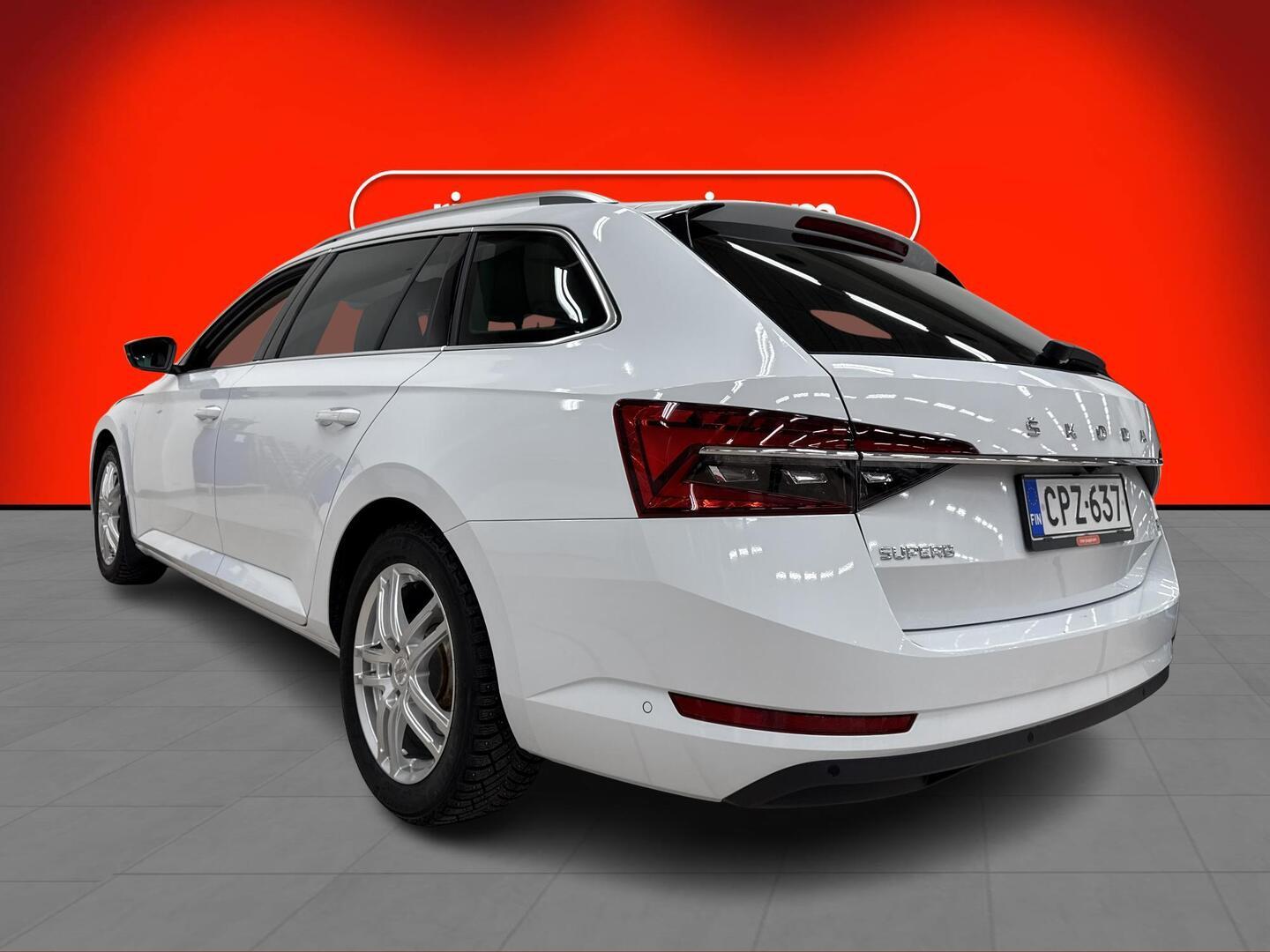 SKODA Superb 2022