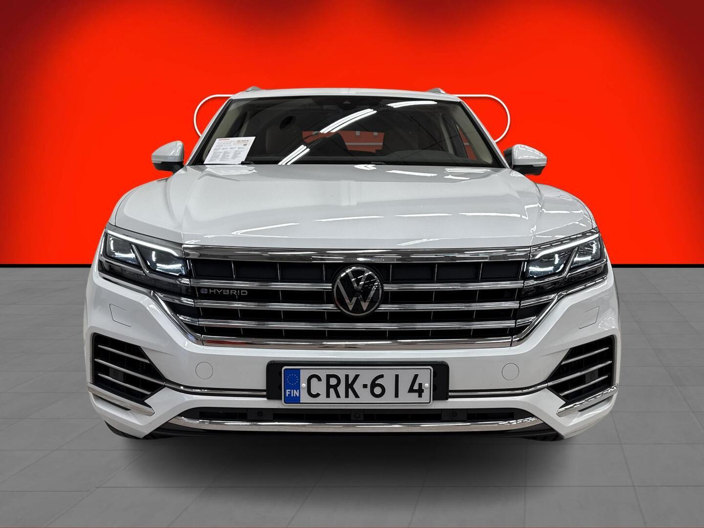 VOLKSWAGEN Touareg 2023