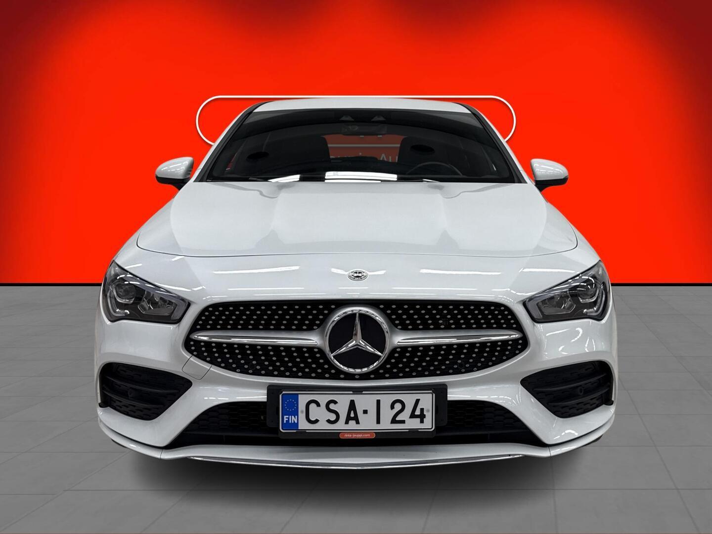 MERCEDES-BENZ CLA 2023