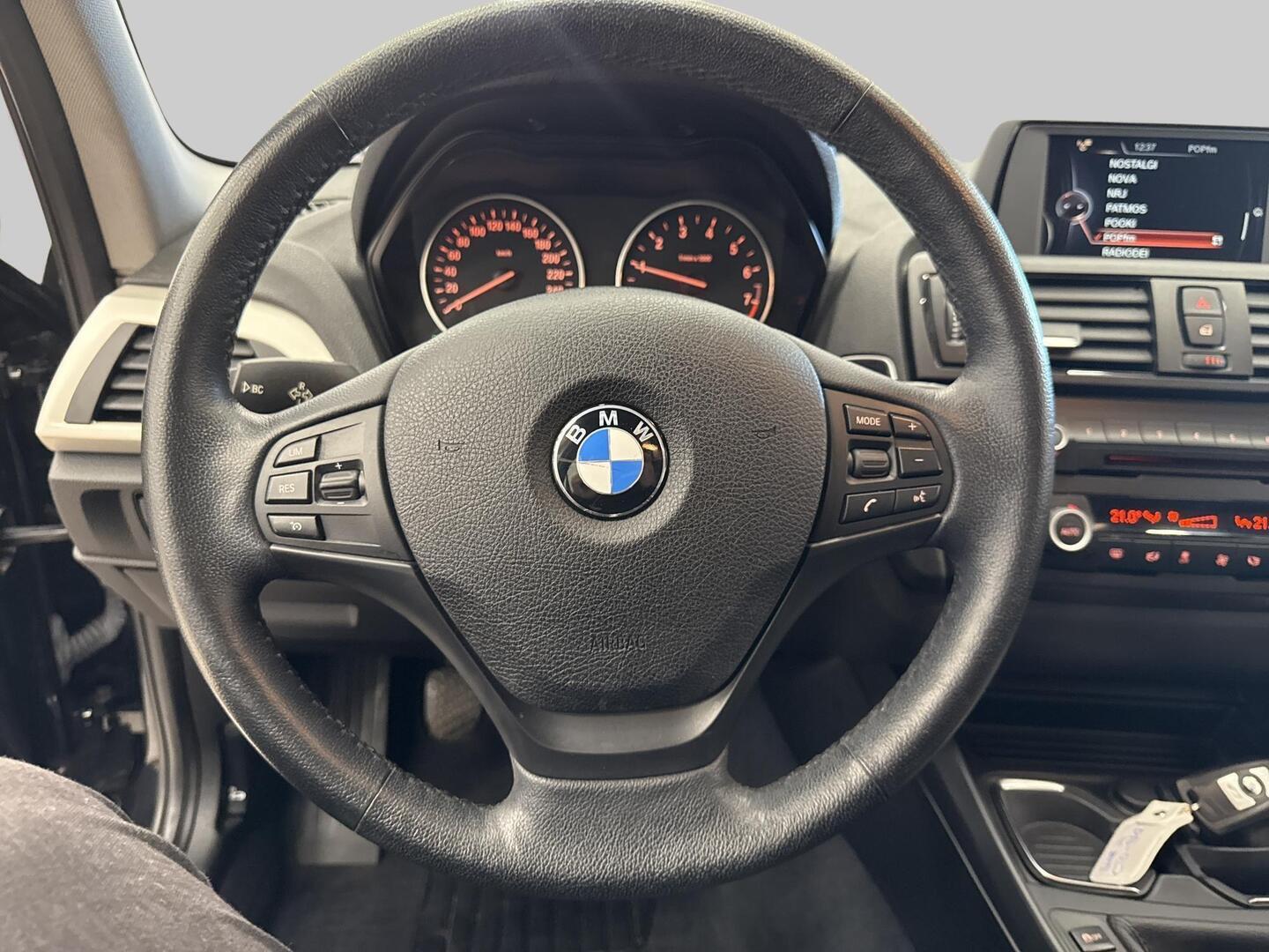 BMW 114 2015
