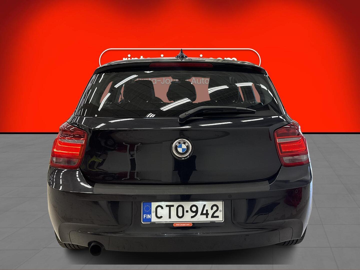BMW 114 2015