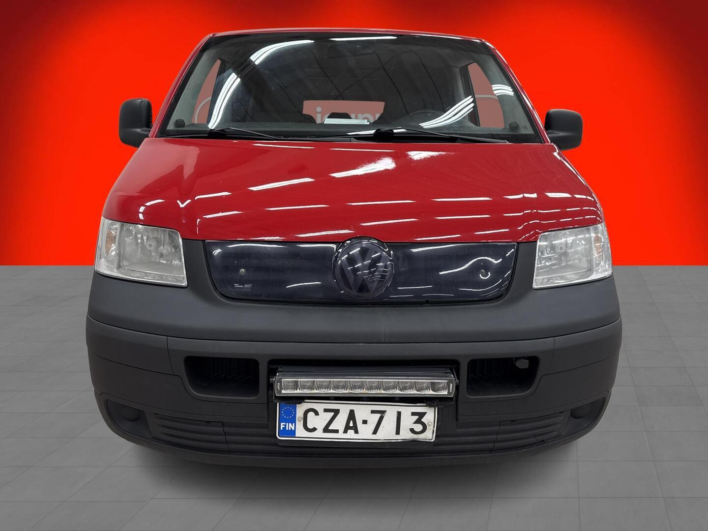 VOLKSWAGEN Transporter 2006