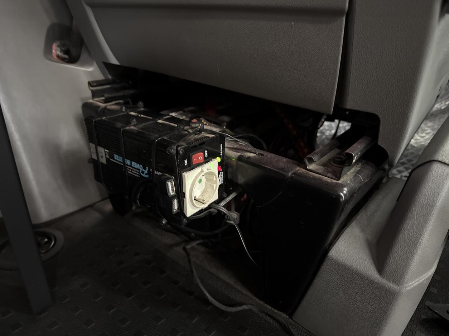 VOLKSWAGEN Transporter 2006