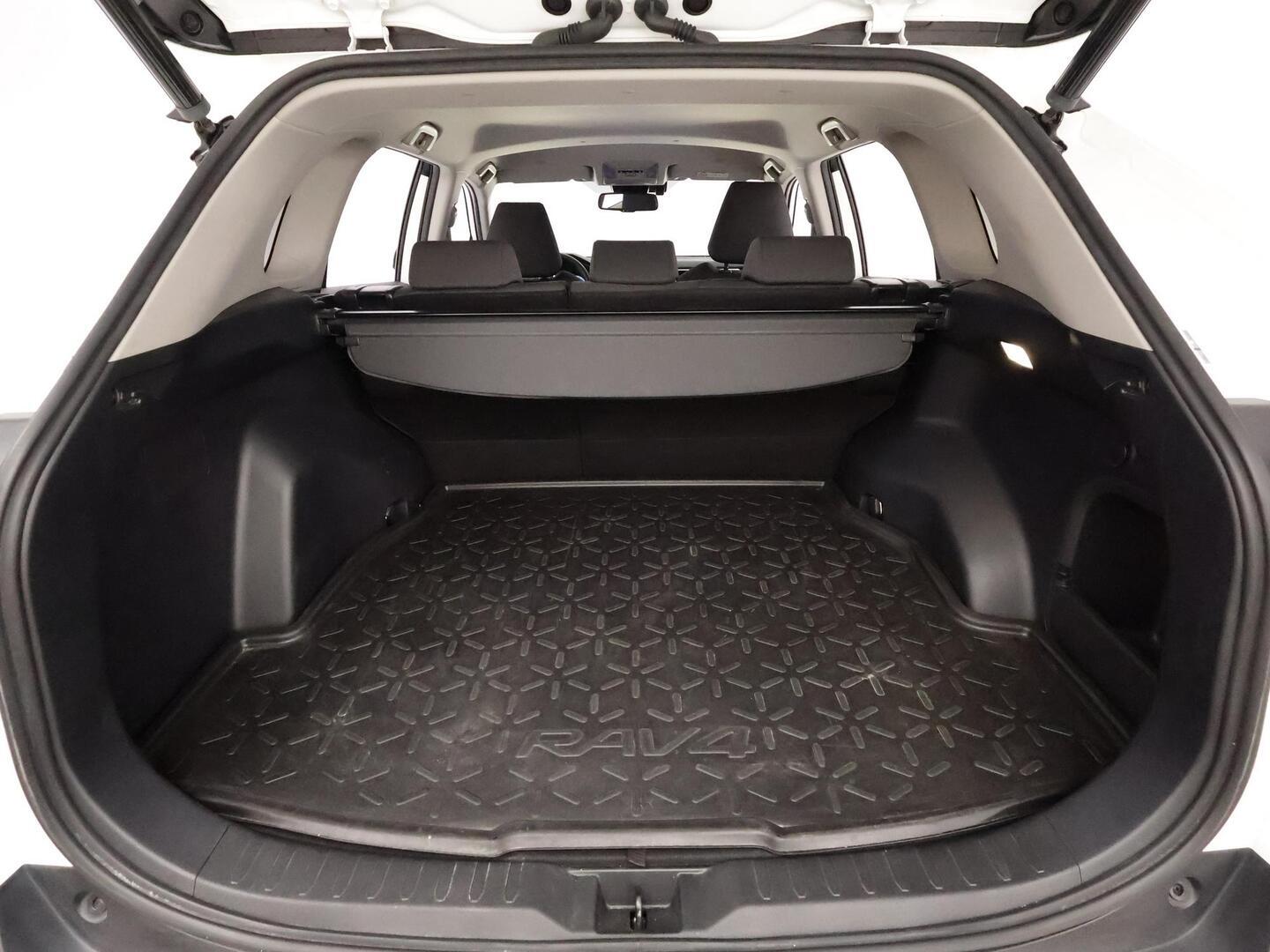 TOYOTA RAV4 2023