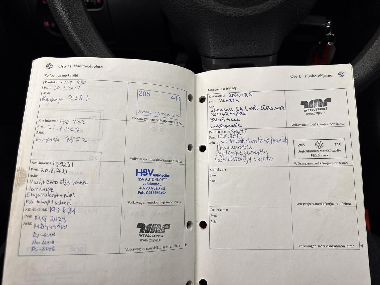 VOLKSWAGEN Golf 2010