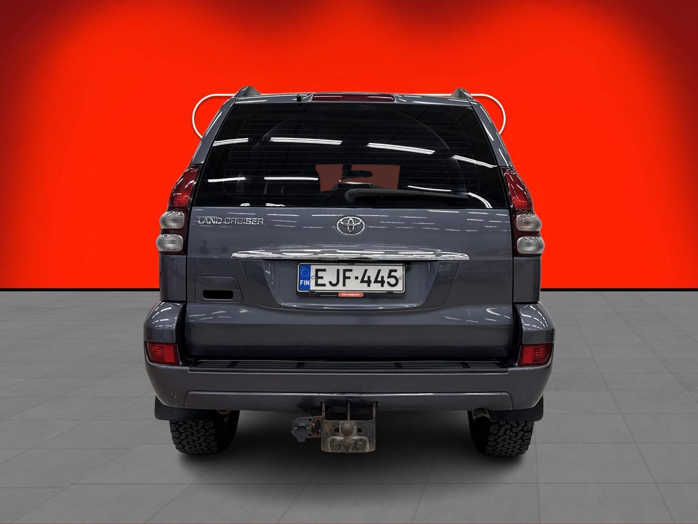 TOYOTA Land Cruiser 2006