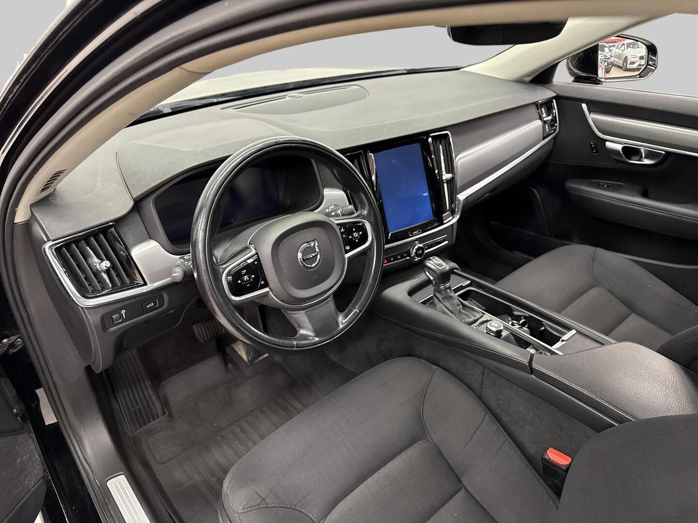 VOLVO V90 2017