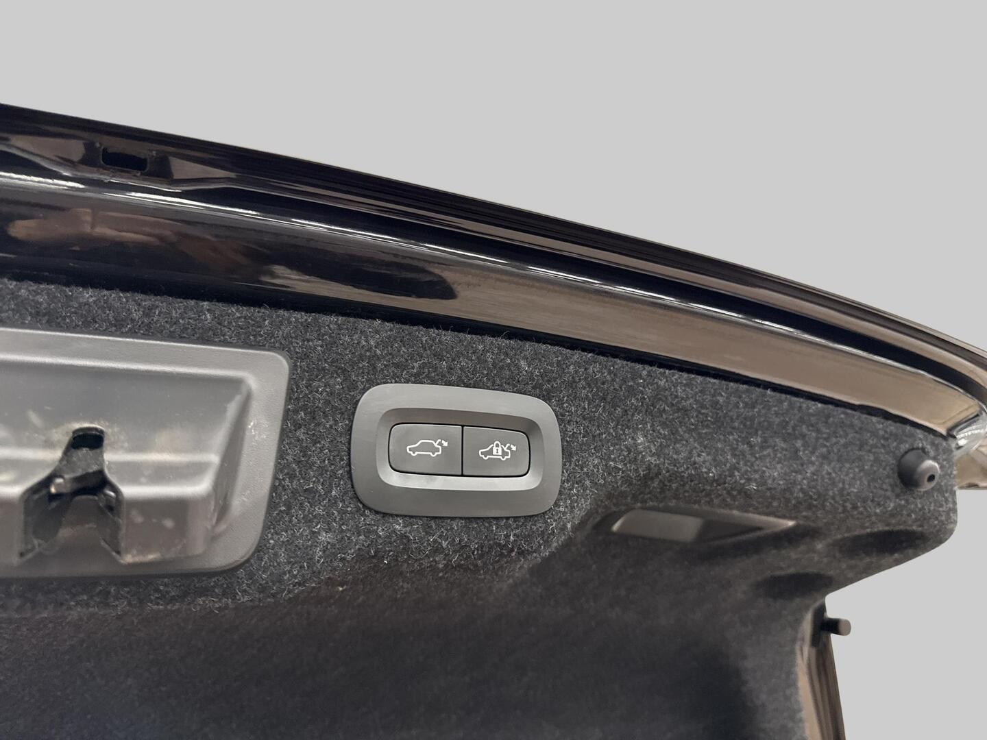 VOLVO S90 2016