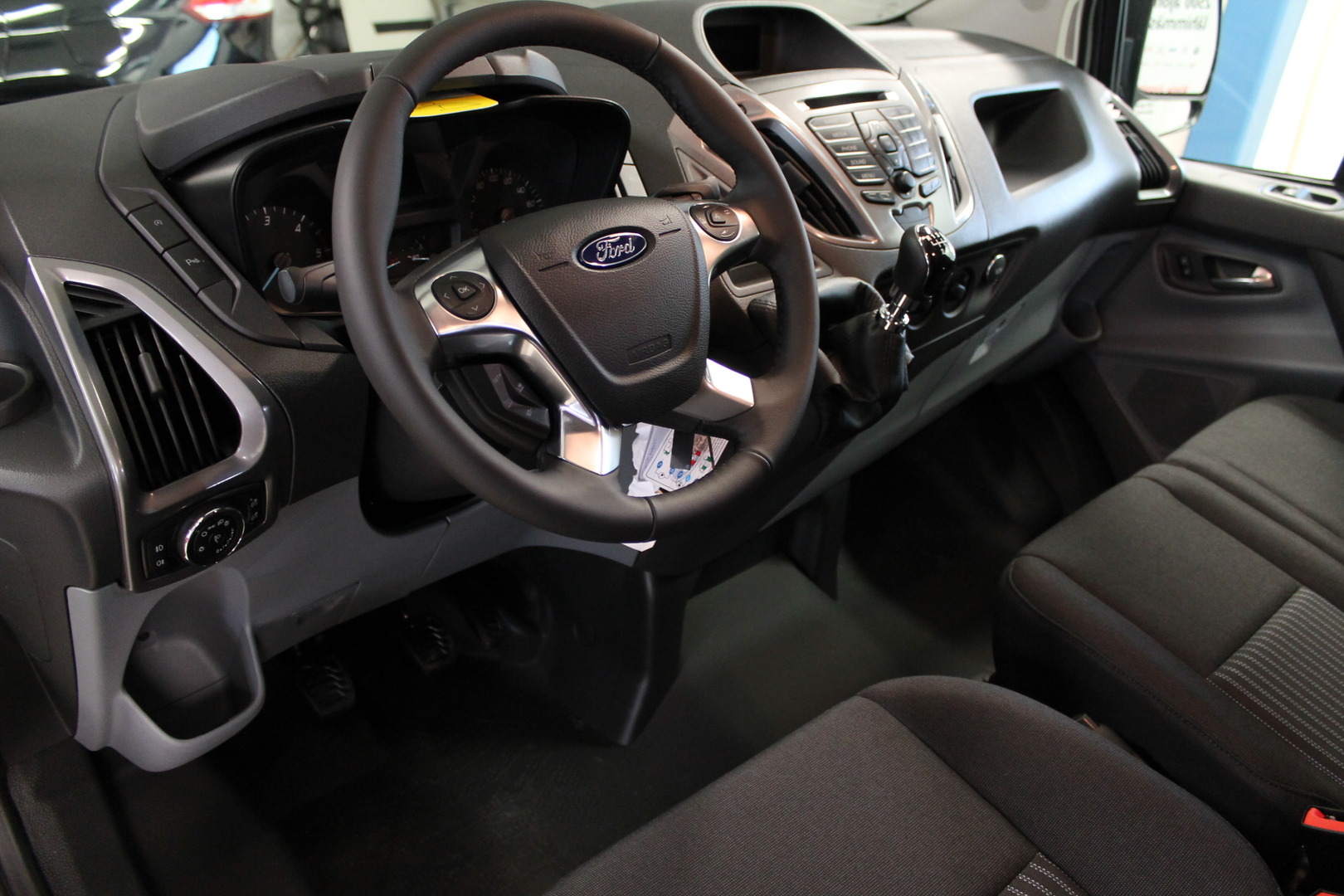 FORD TRANSIT CUSTOM 2018