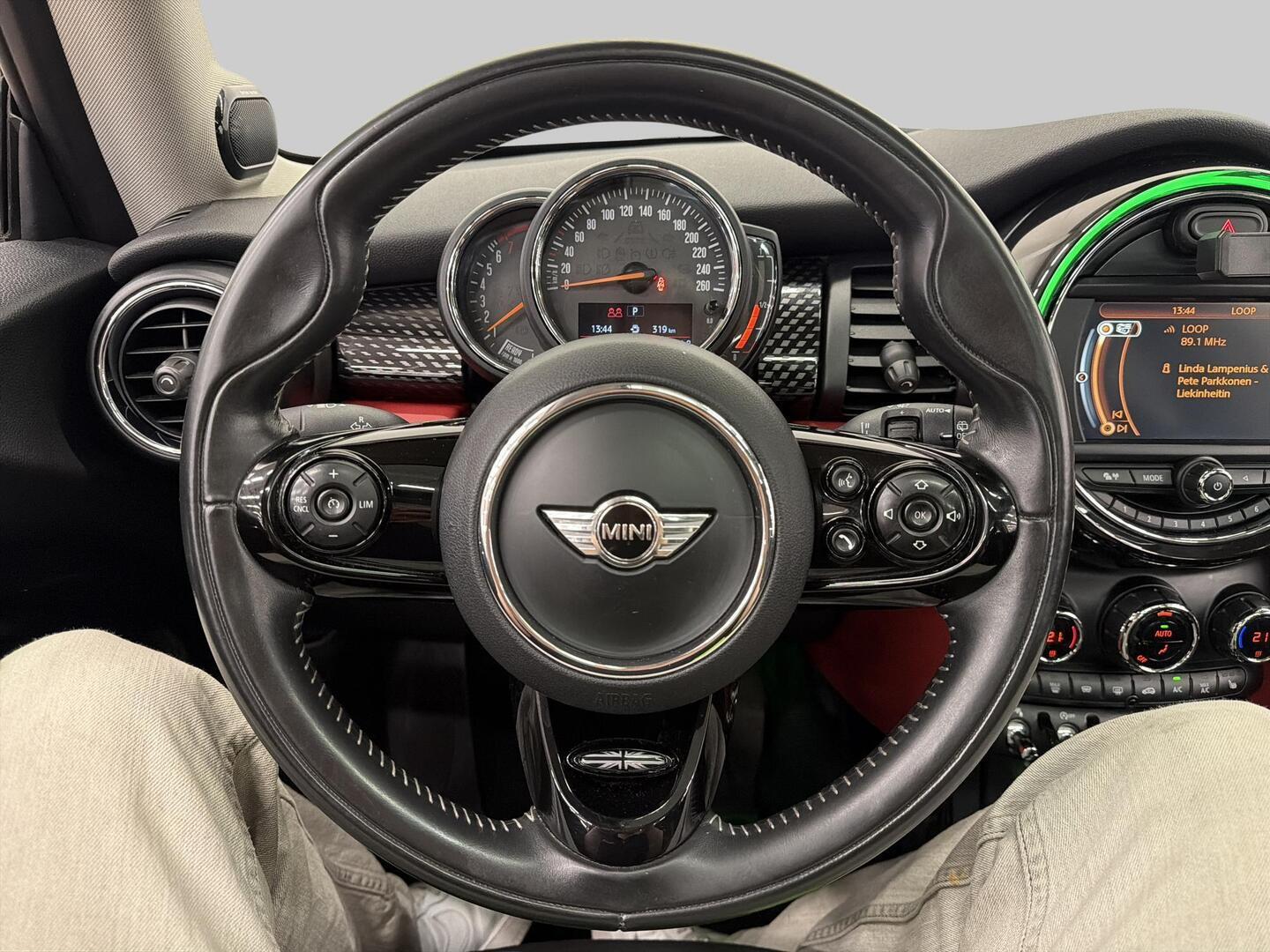 MINI Hatchback 2018