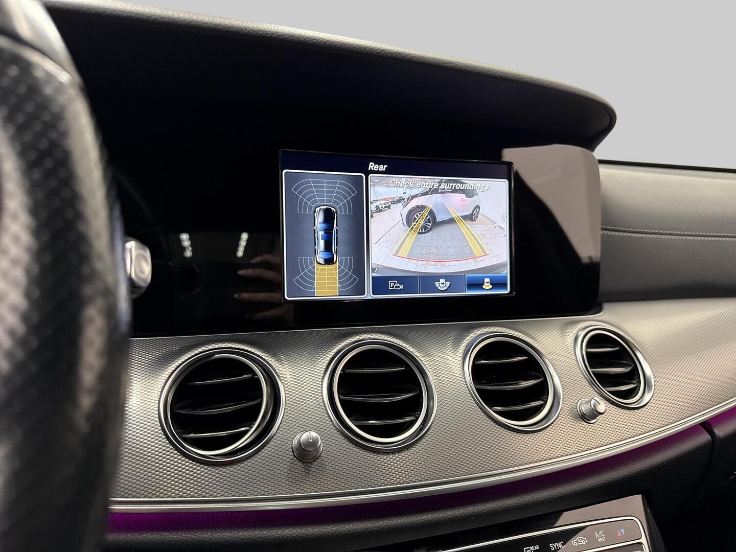 MERCEDES-BENZ E 2016