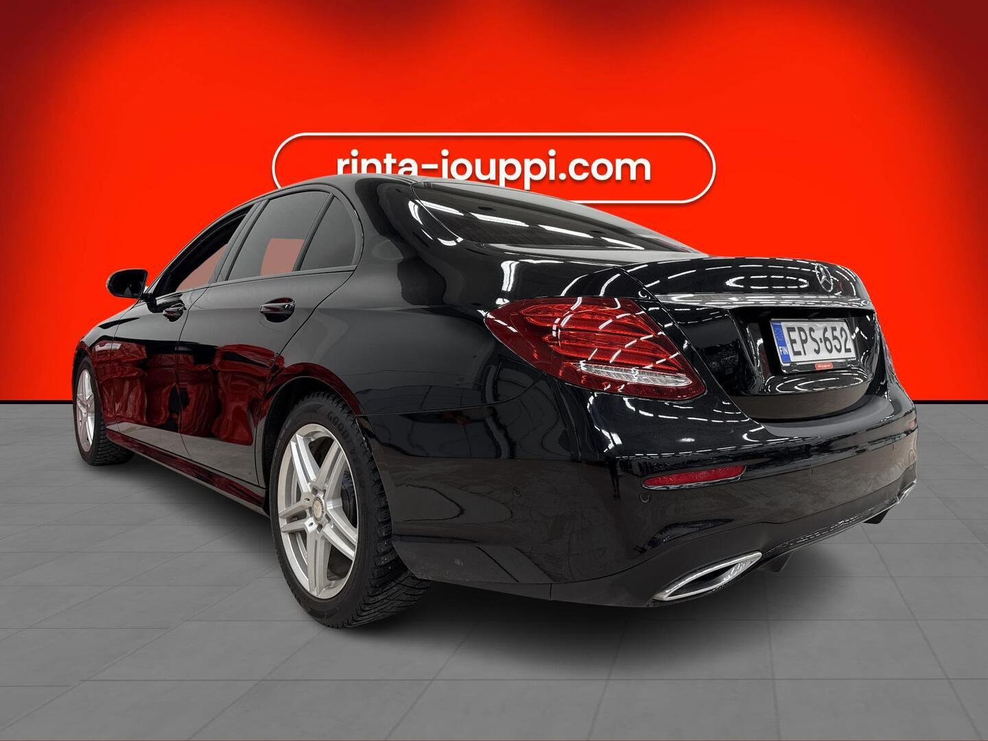 MERCEDES-BENZ E 2016