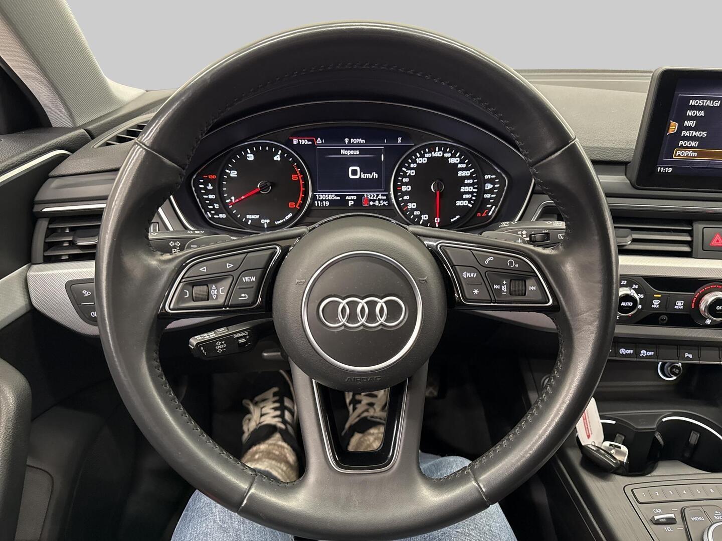 AUDI A4 2018