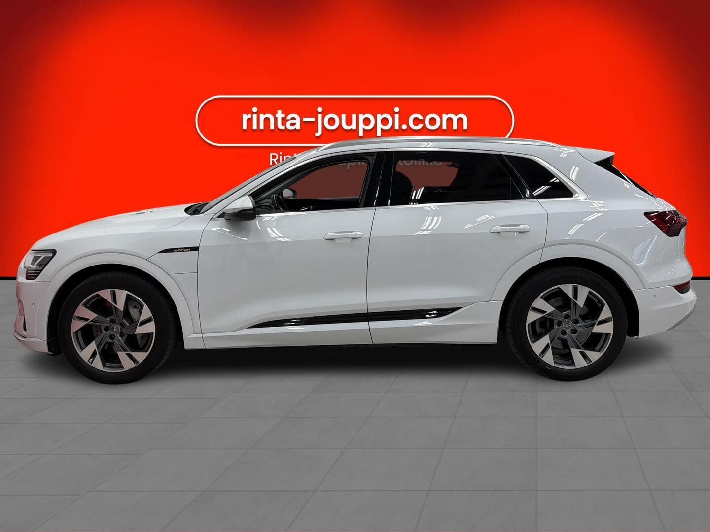 AUDI e-tron 2020