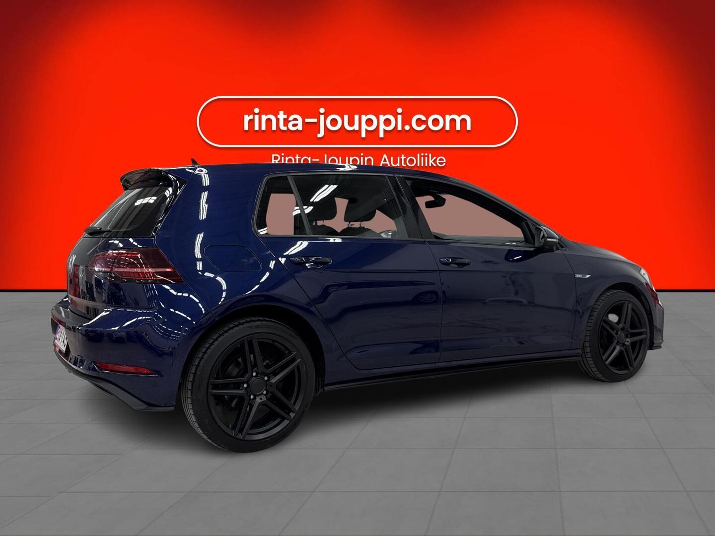 VOLKSWAGEN Golf 2017
