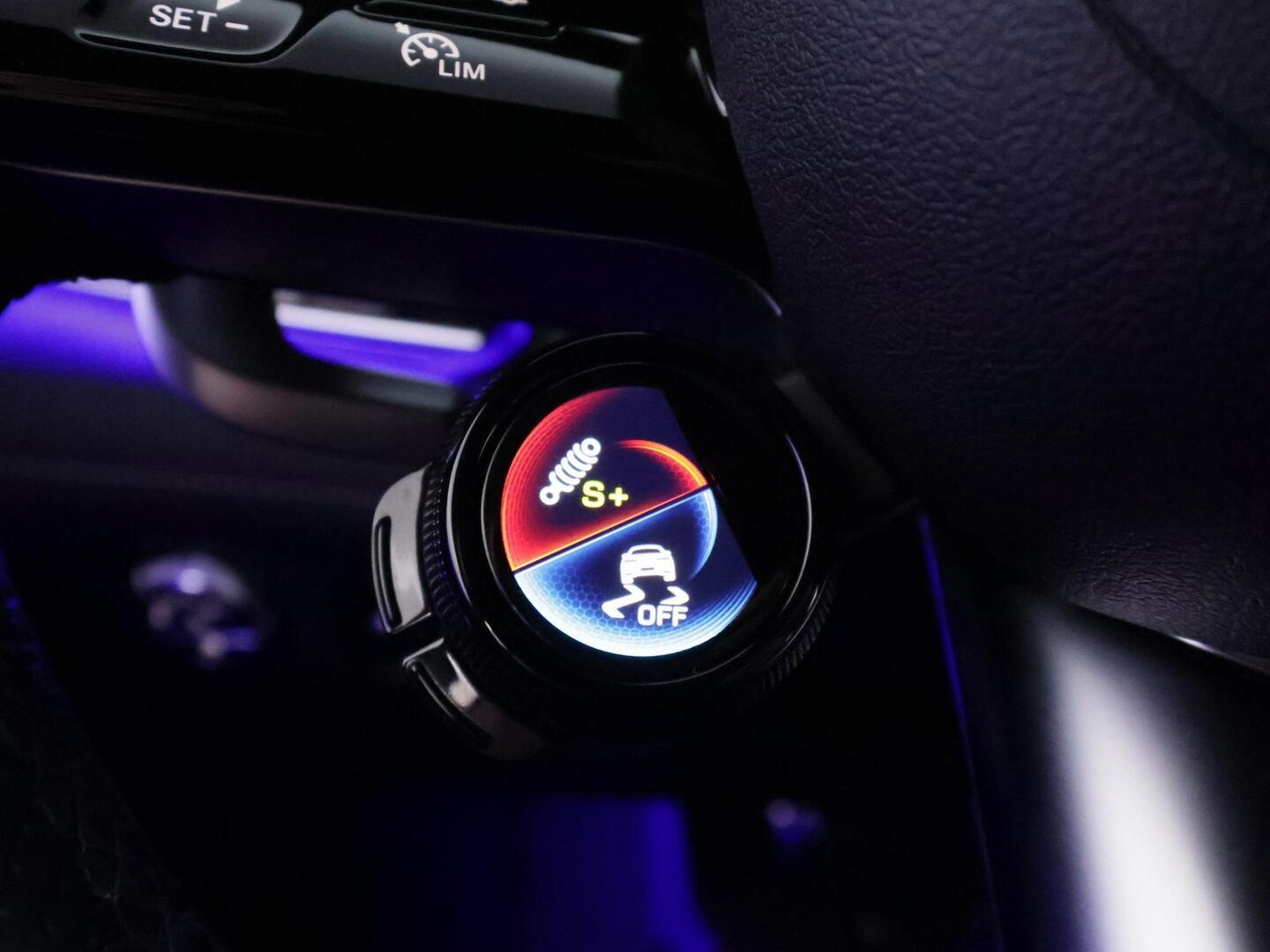 MERCEDES-BENZ EQE 2024