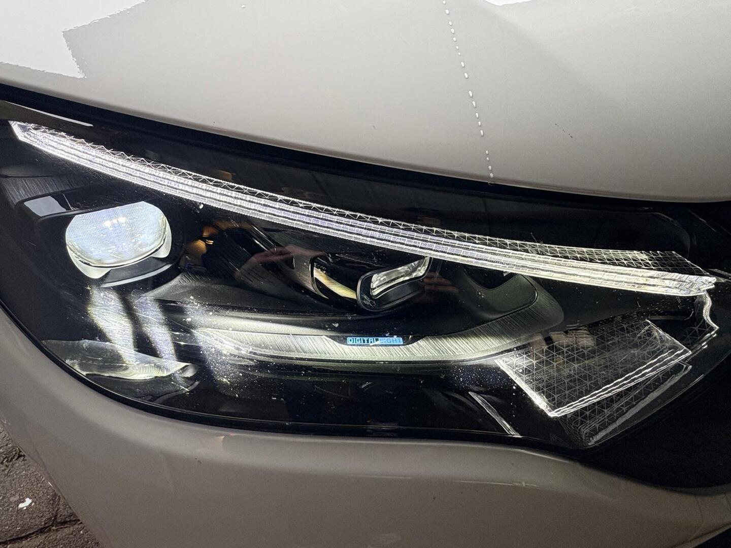 MERCEDES-BENZ EQE 2024