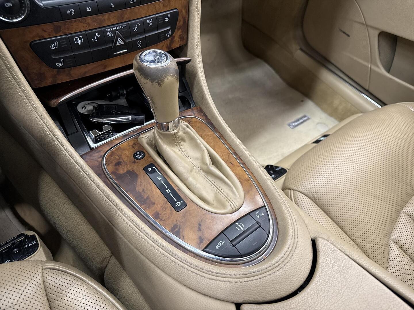 MERCEDES-BENZ CLS 2005
