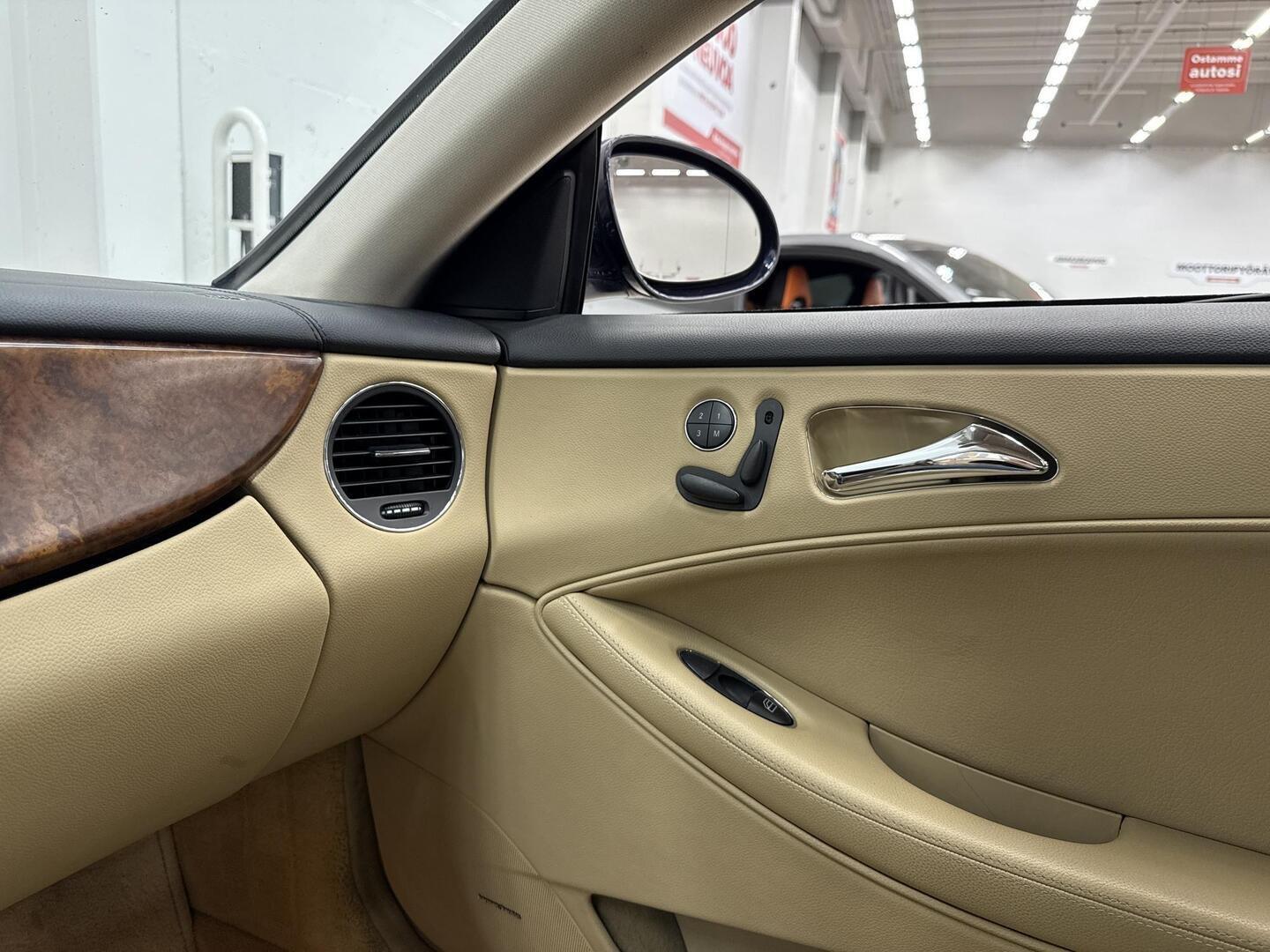 MERCEDES-BENZ CLS 2005