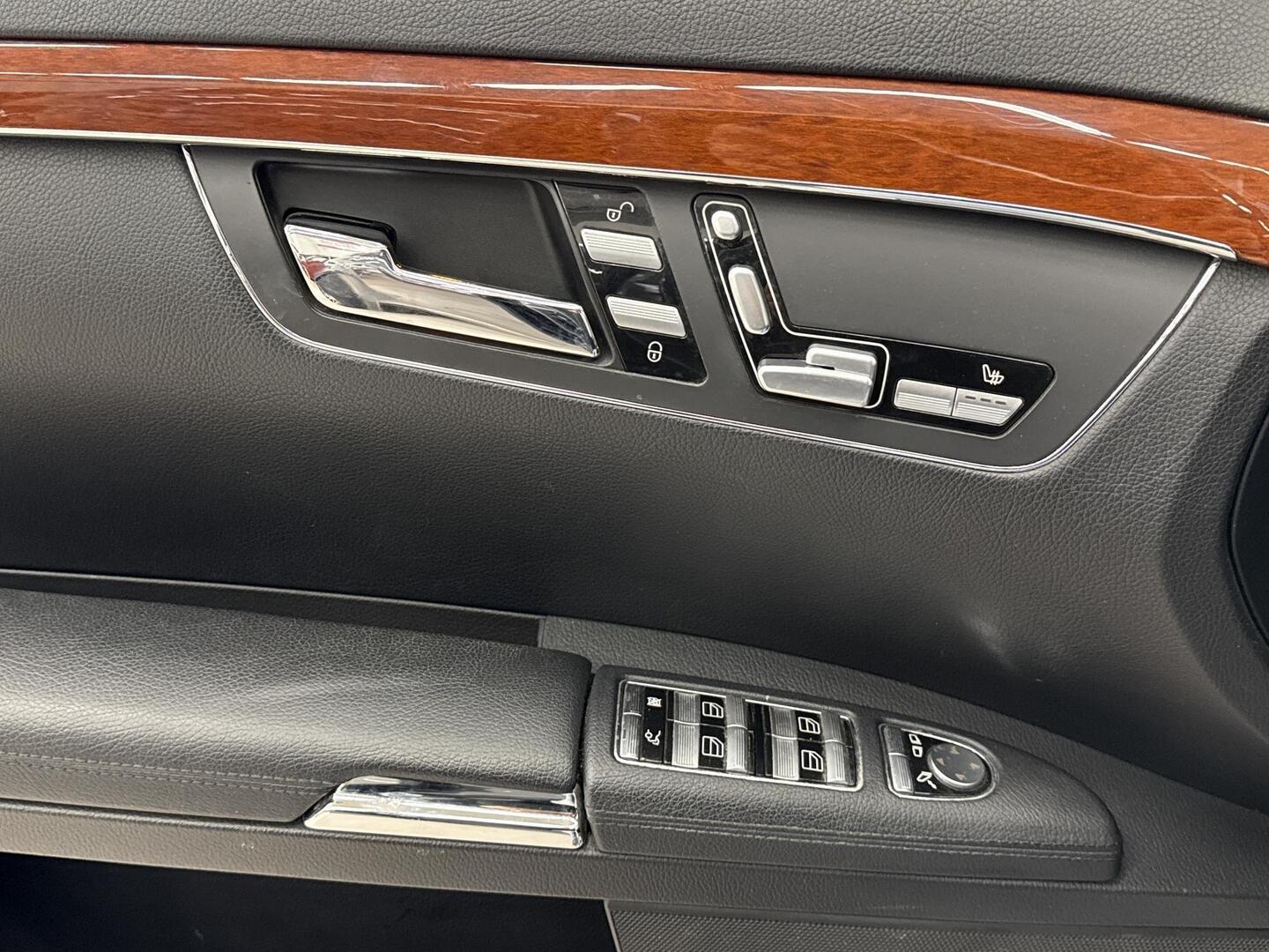 MERCEDES-BENZ S 2008