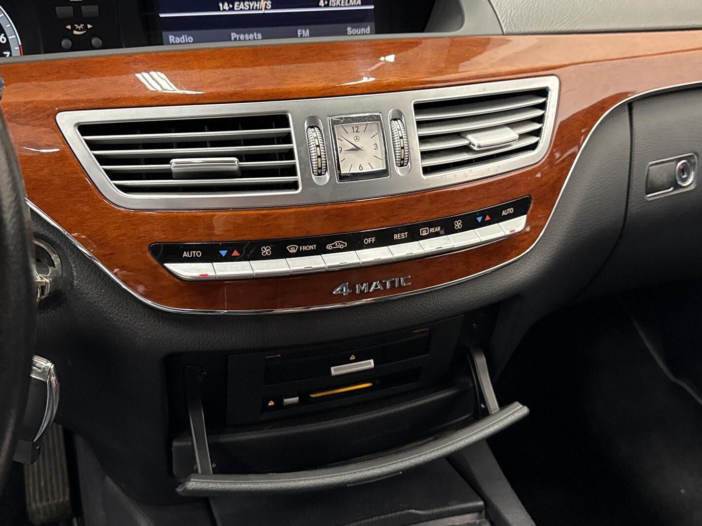 MERCEDES-BENZ S 2008