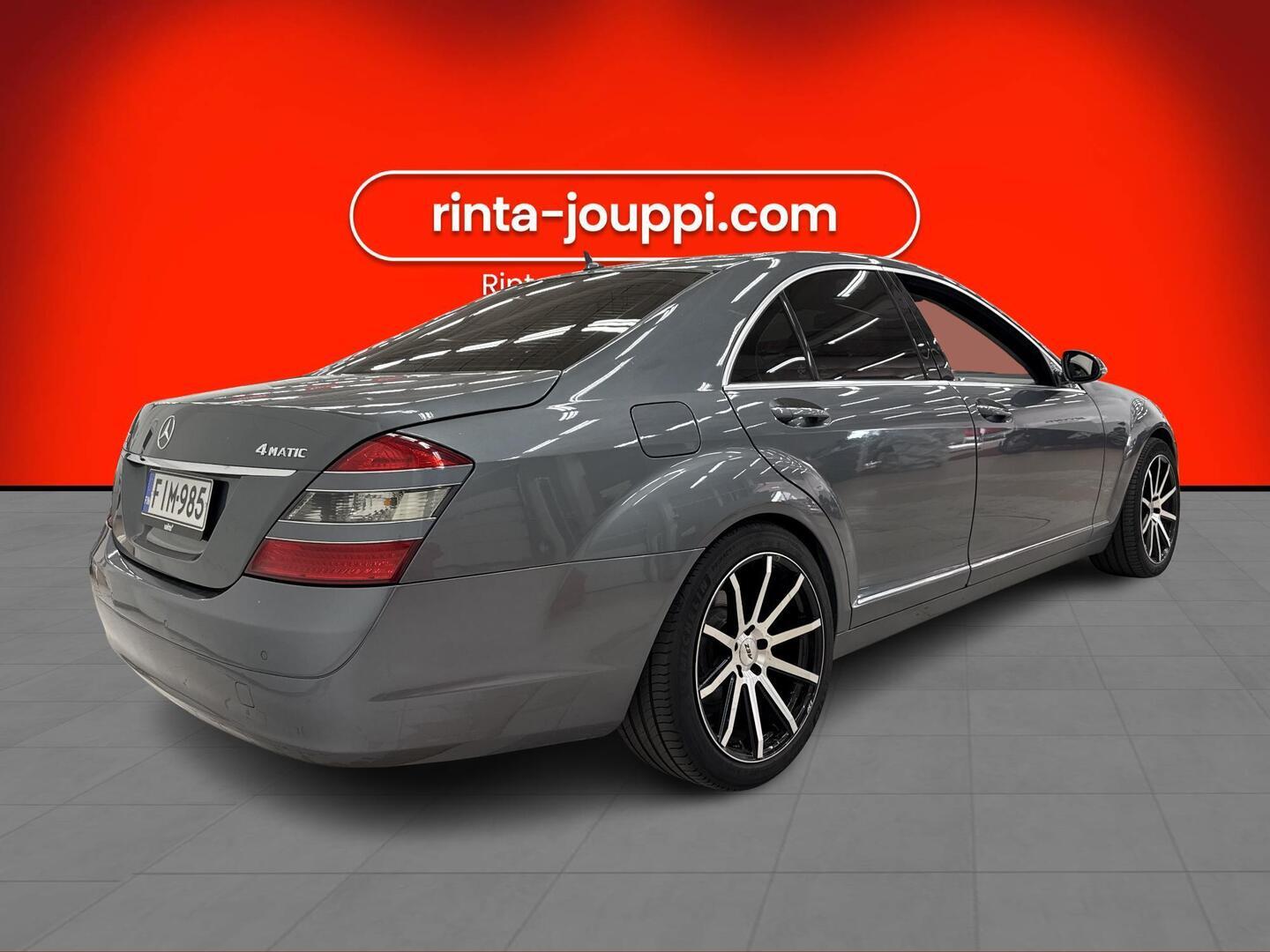 MERCEDES-BENZ S 2008