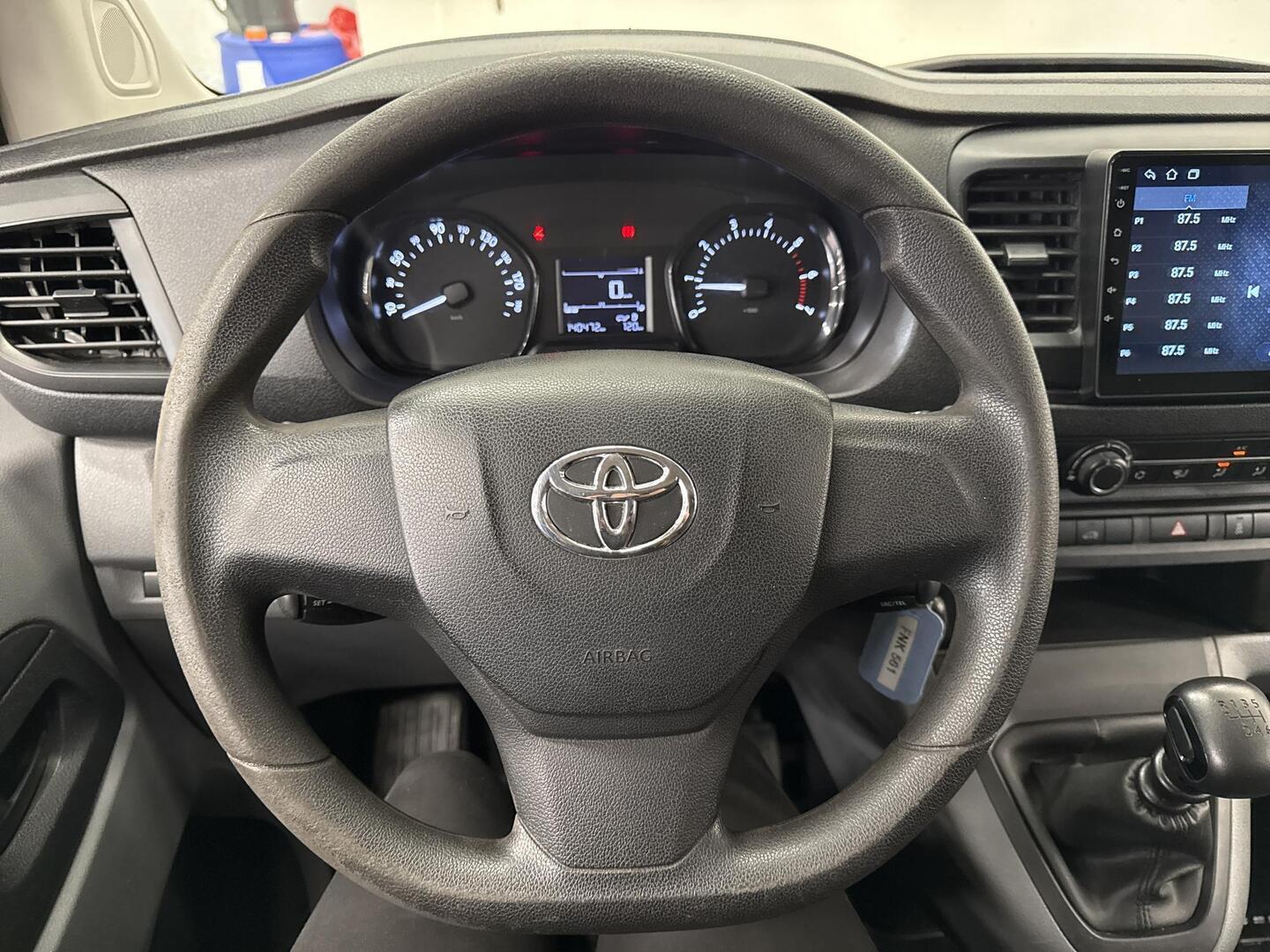 TOYOTA Proace 2018