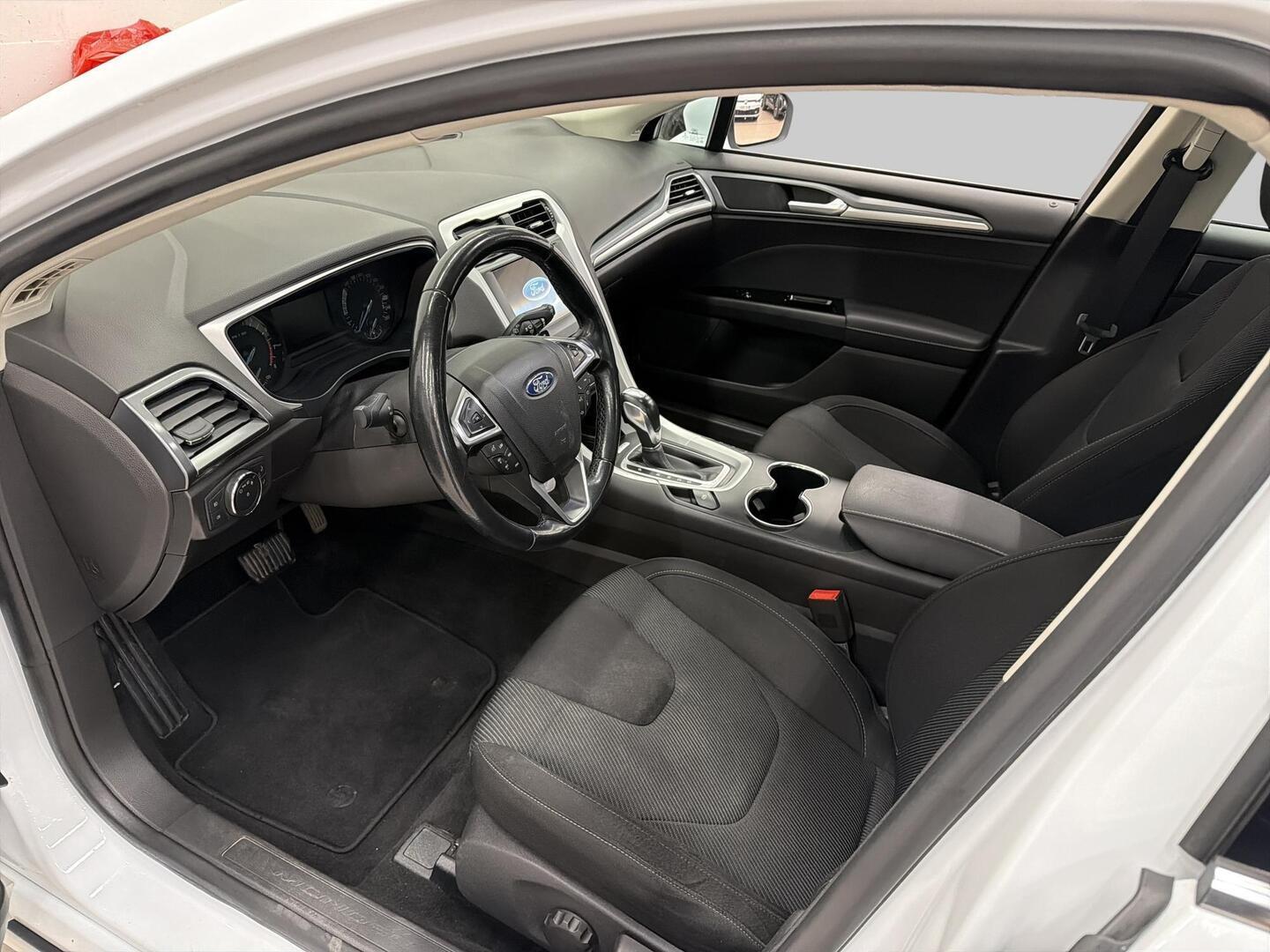 FORD Mondeo 2019