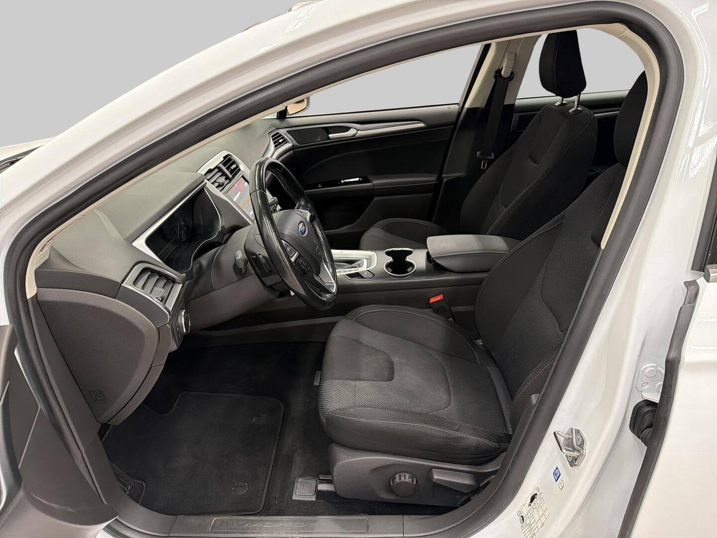 FORD Mondeo 2019