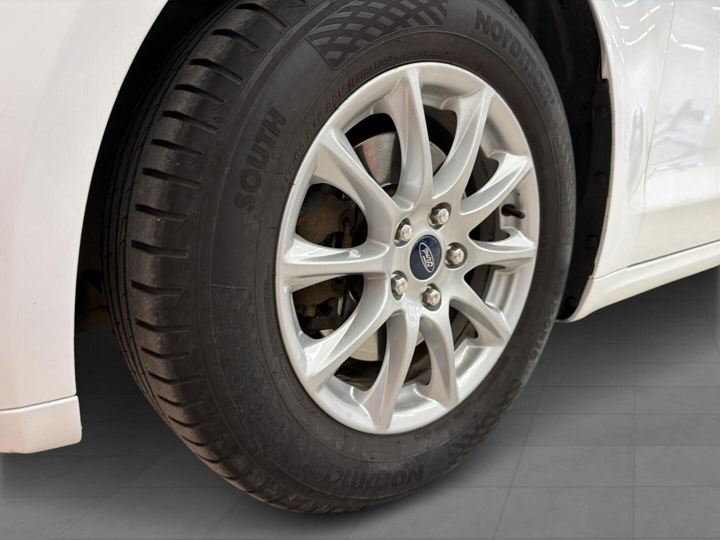 FORD Mondeo 2019
