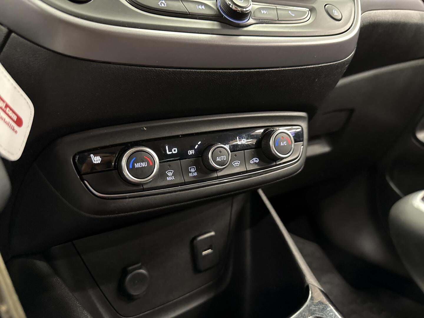 OPEL Crossland X 2019