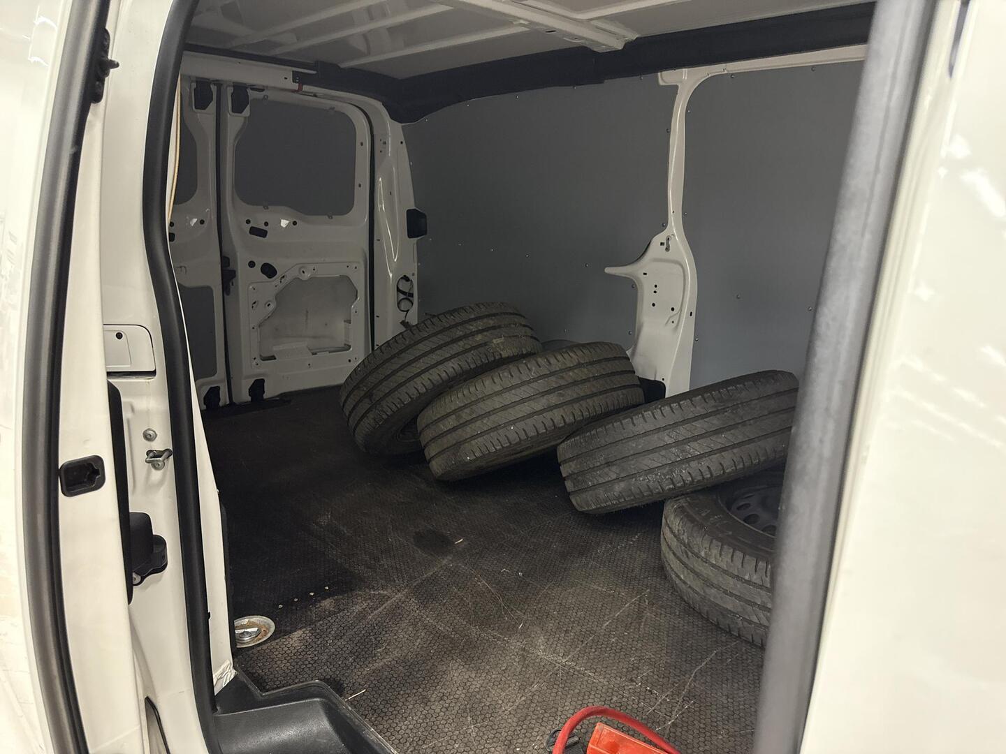 PEUGEOT e-Expert 2021